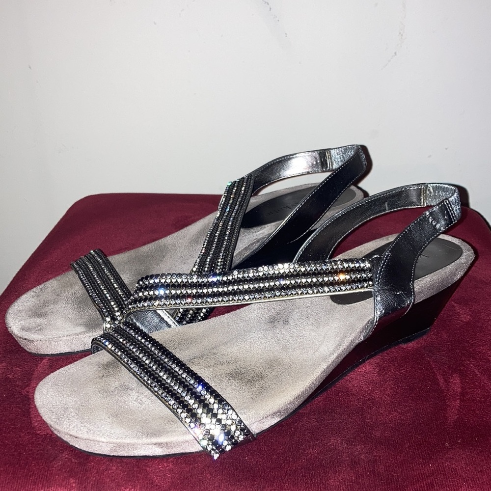 Kelly & Katie | Women’s Black,  Silver & Faux Stone Sling Back Sandals - Size 10